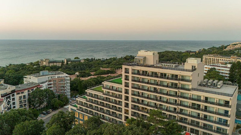 Poseidon Beach Resort 11