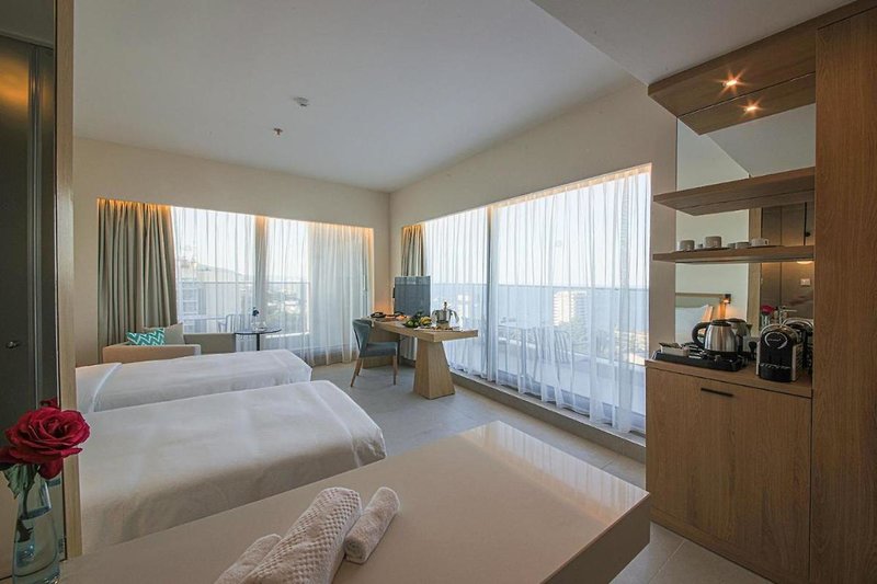 Poseidon Beach Resort 4