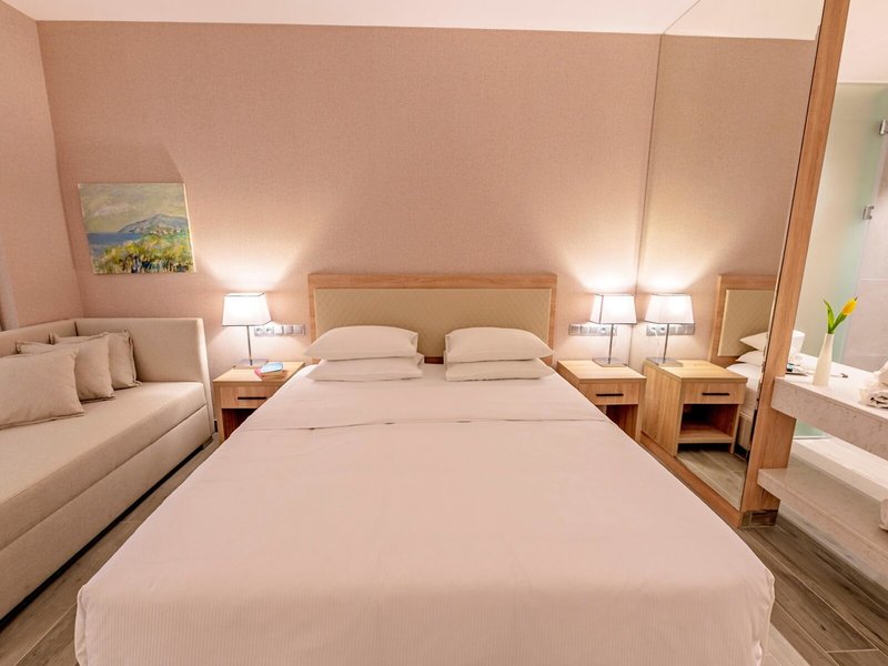 Poseidon Beach Resort 20