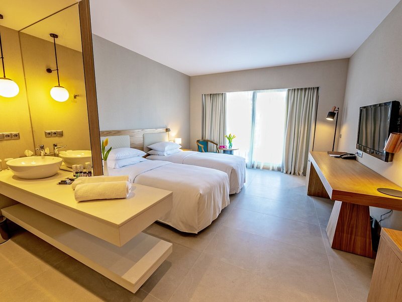 Poseidon Beach Resort 25
