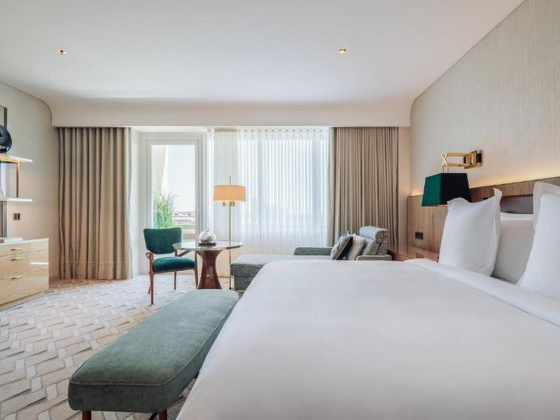 Four Seasons Hotel Ritz Lissabon 25