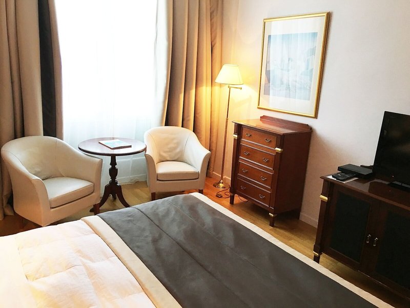 Theoxenia Palace Hotel 23