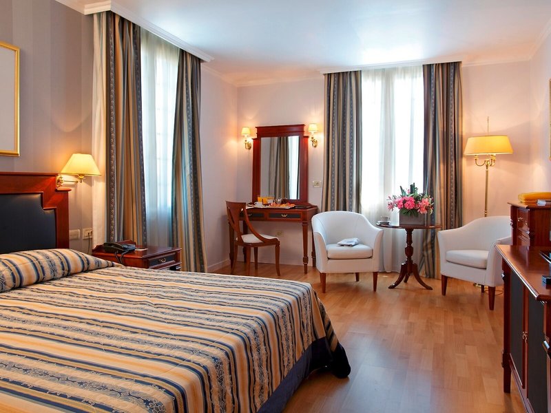 Theoxenia Palace Hotel 32