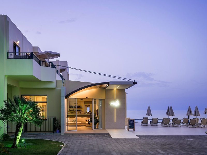 Blue Dome Sea View Hotel 2
