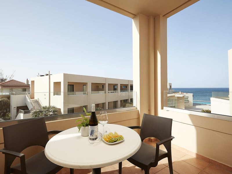 Blue Dome Sea View Hotel 5