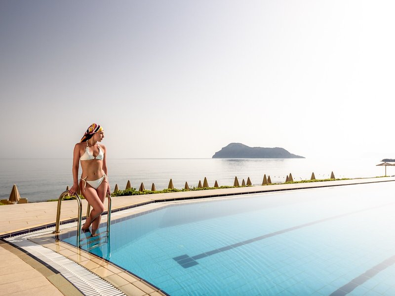 Blue Dome Sea View Hotel 18