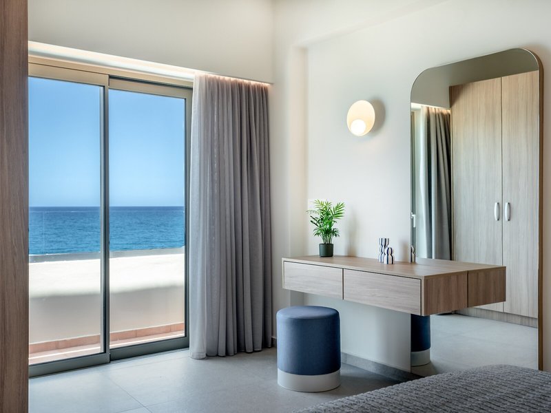 Blue Dome Sea View Hotel 44