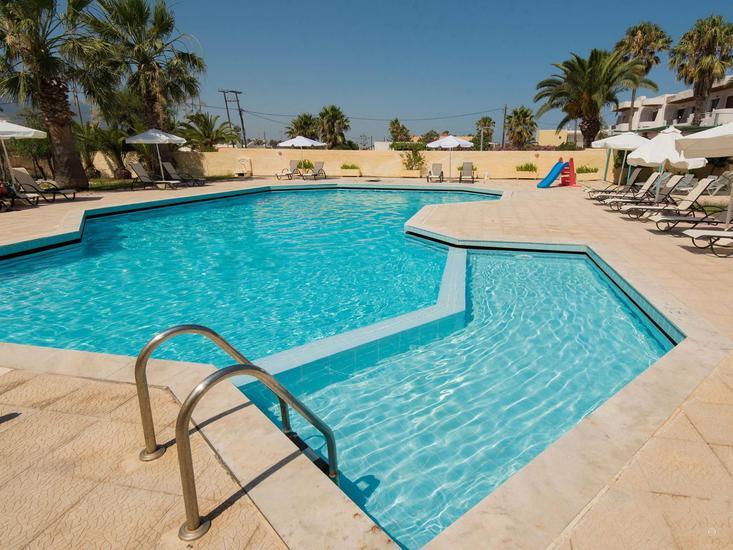 Leonidas Hotel & Studios 1