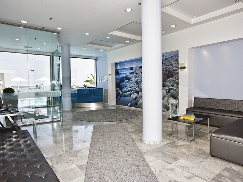 Olympic Suites / Olympic II 10