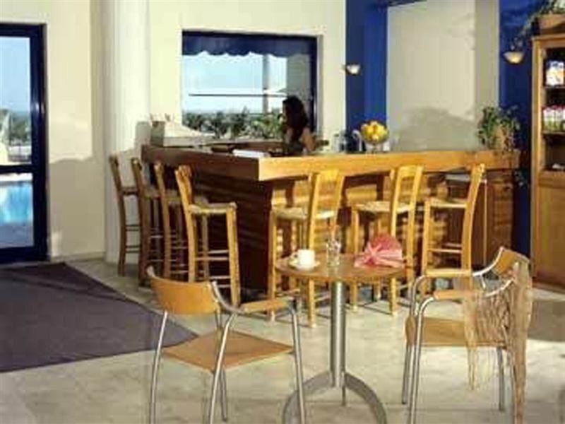 Olympic Suites / Olympic II 15