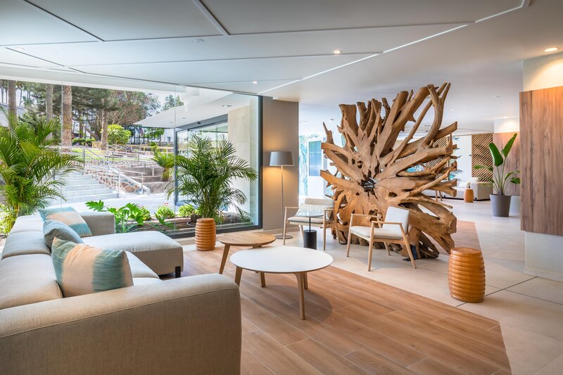 Barcelo Margaritas Royal Level 55