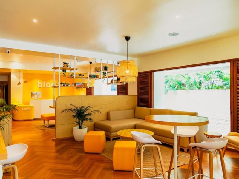 Bloom Hotel - Juhu 5