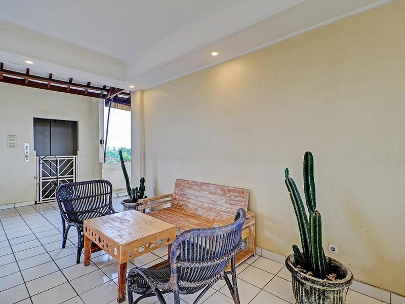 Guest House Simalem 9