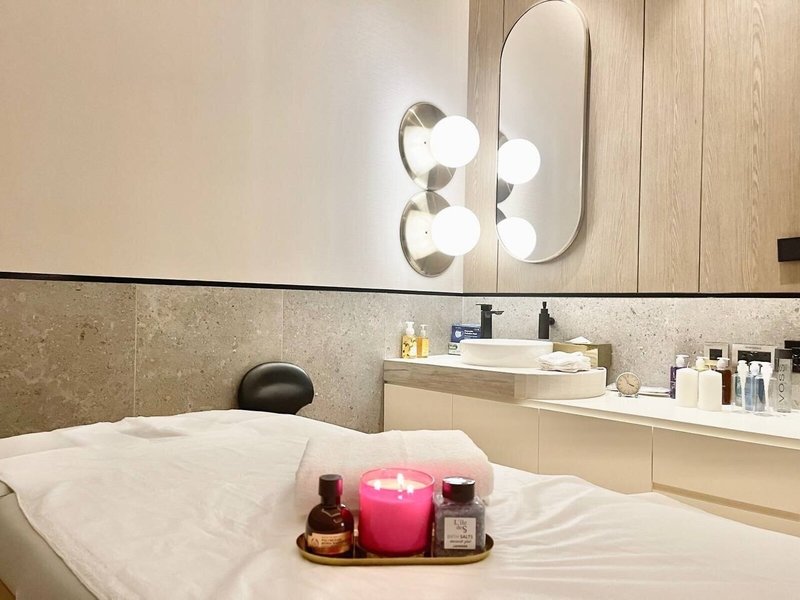 Hyatt Centric Jumeirah Dubai 28
