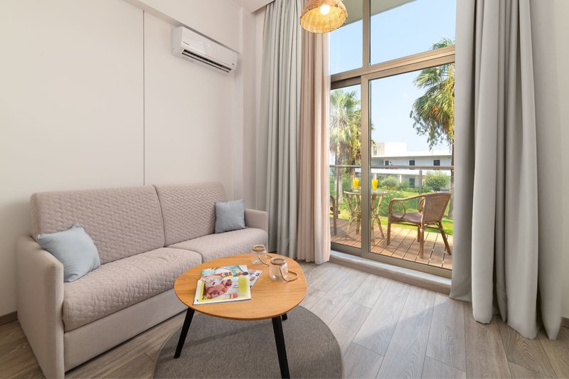 Paralos Rodos Lifestyle 27