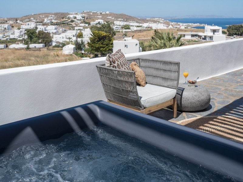 Vrachos Suites Mykonos 5