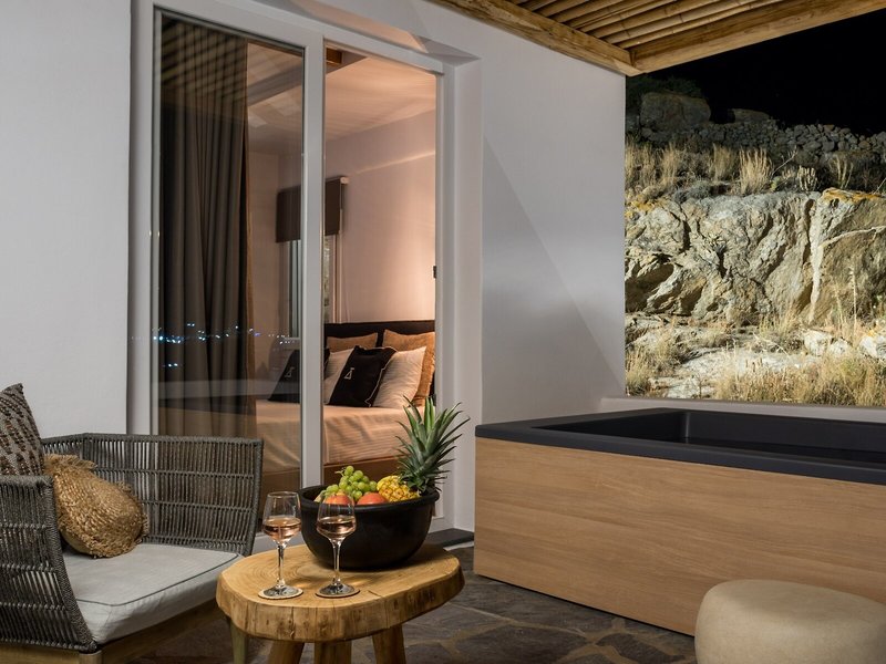 Vrachos Suites Mykonos 14