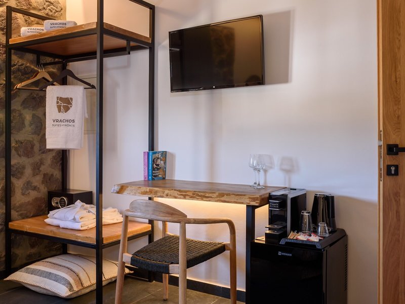 Vrachos Suites Mykonos 15