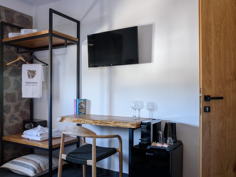 Vrachos Suites Mykonos 17