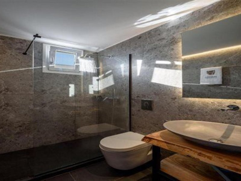 Vrachos Suites Mykonos 18