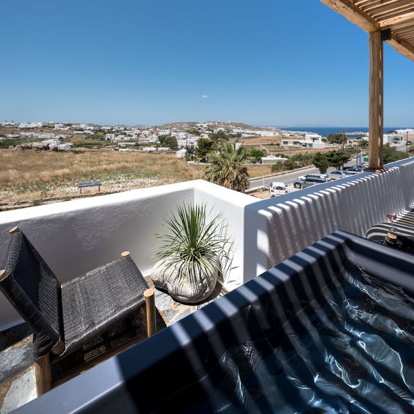 Vrachos Suites Mykonos 46
