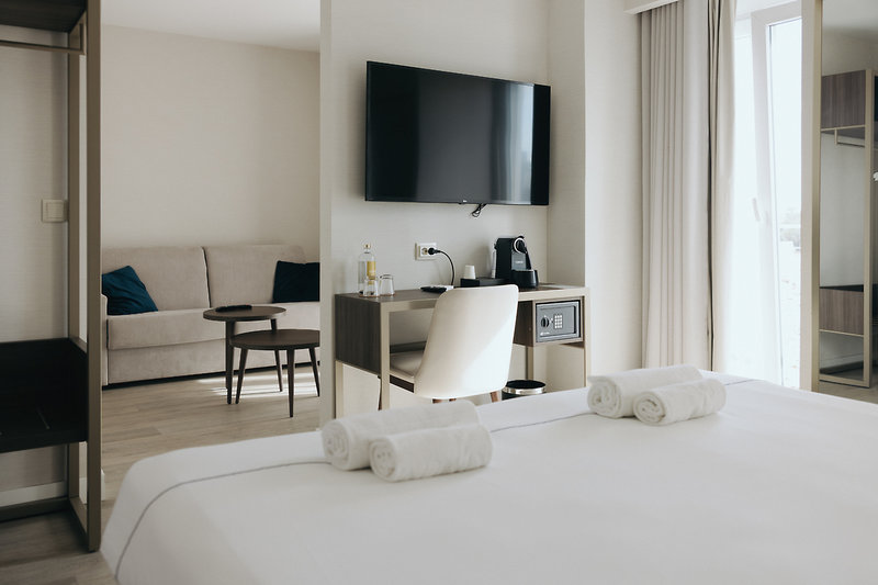 M'AR de AR AURIA 16