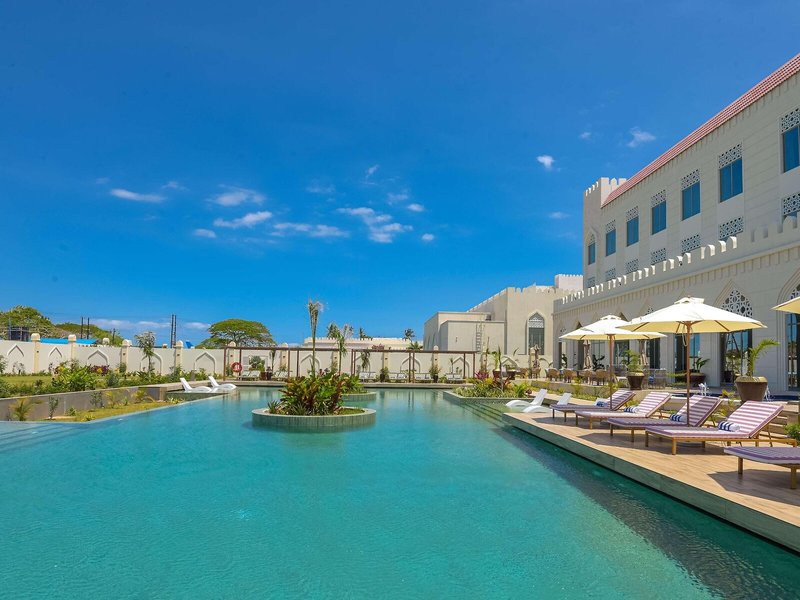 Golden Tulip Zanzibar Airport 17