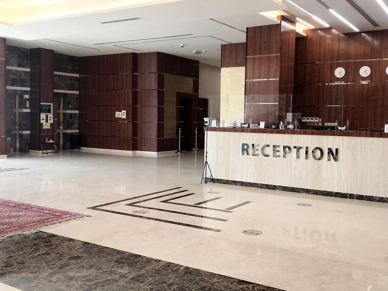 Grand Tourist Hotel 12