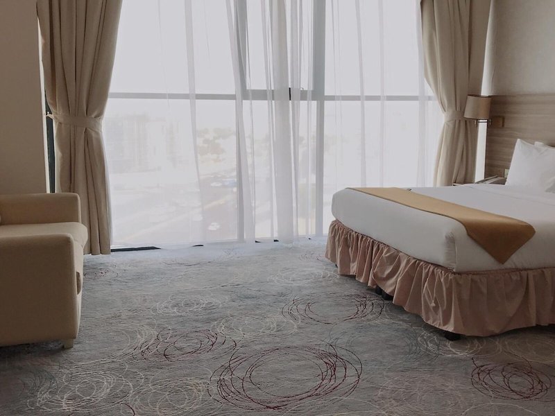 Grand Tourist Hotel 26