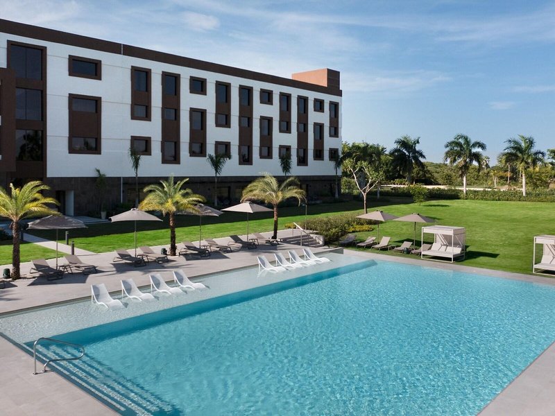 AC Hotel Punta Cana 2
