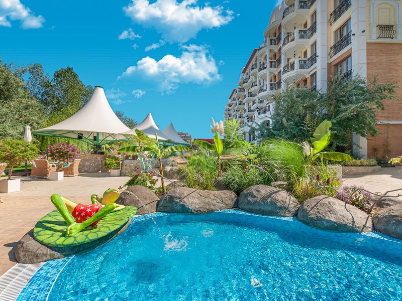 Harmony Suites Grand Resort 10