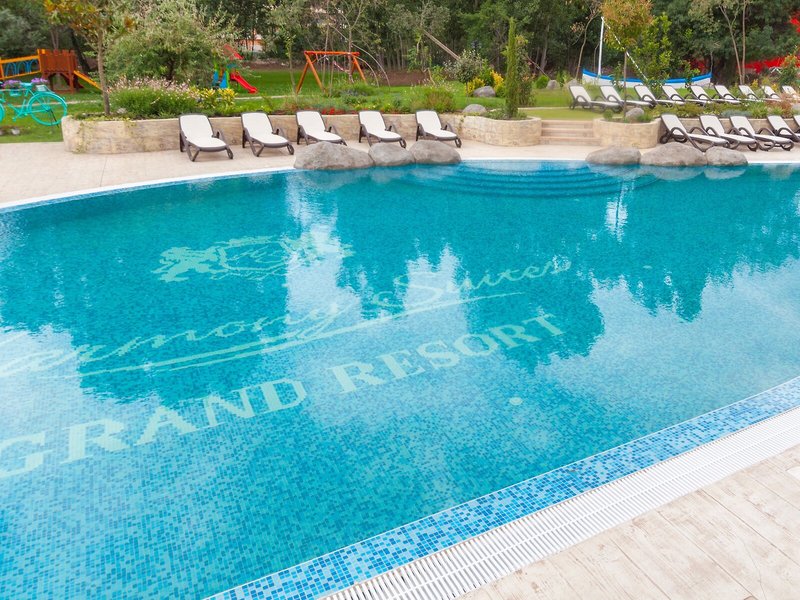 Harmony Suites Grand Resort 14