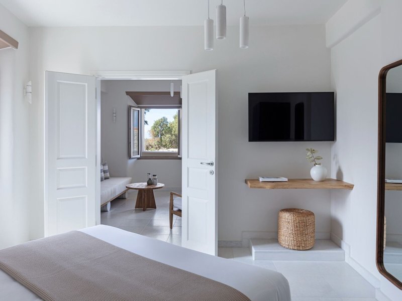Ammothines Cycladic Suites 7