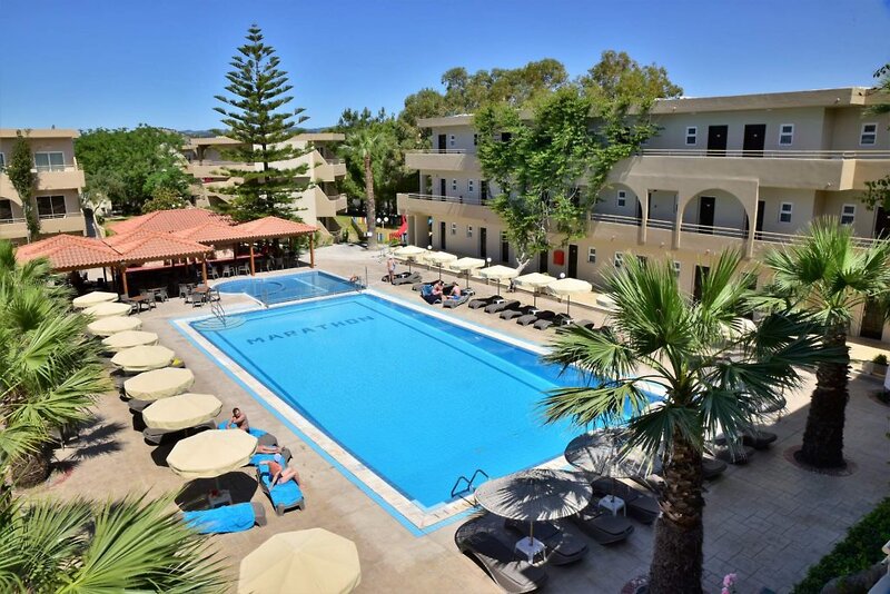 Marathon Hotel 1
