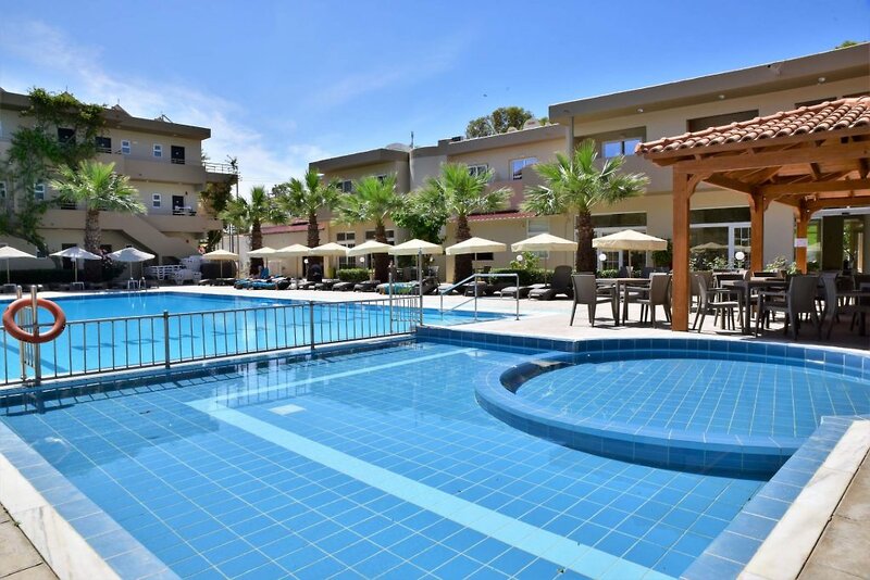 Marathon Hotel 2