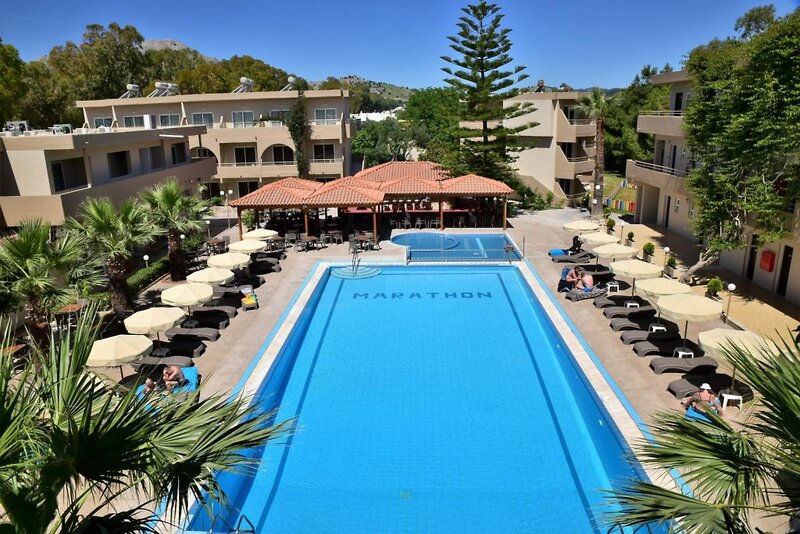 Marathon Hotel 3