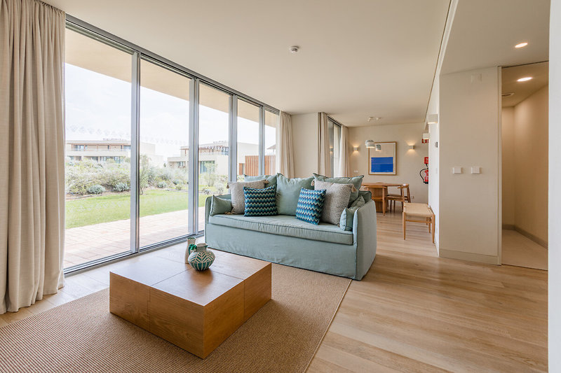 White Shell Beach Villas 8