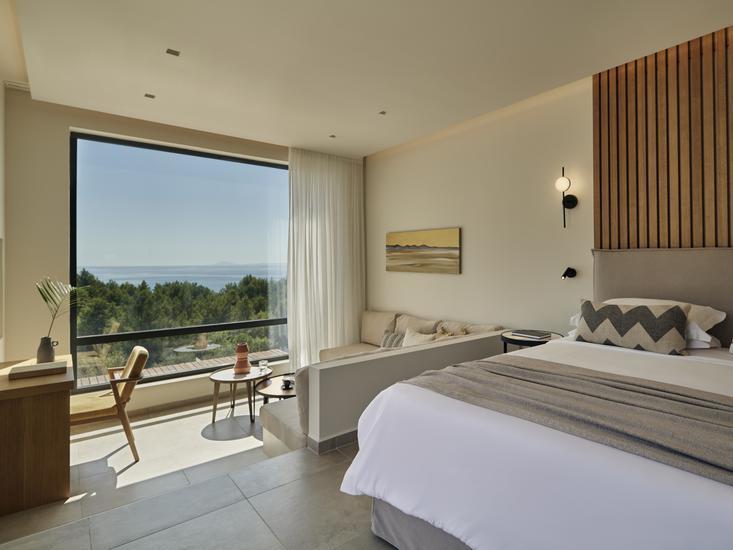 Celestial Hotel Luxury Suites & Spa 15