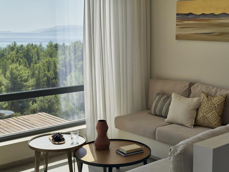 Celestial Hotel Luxury Suites & Spa 16