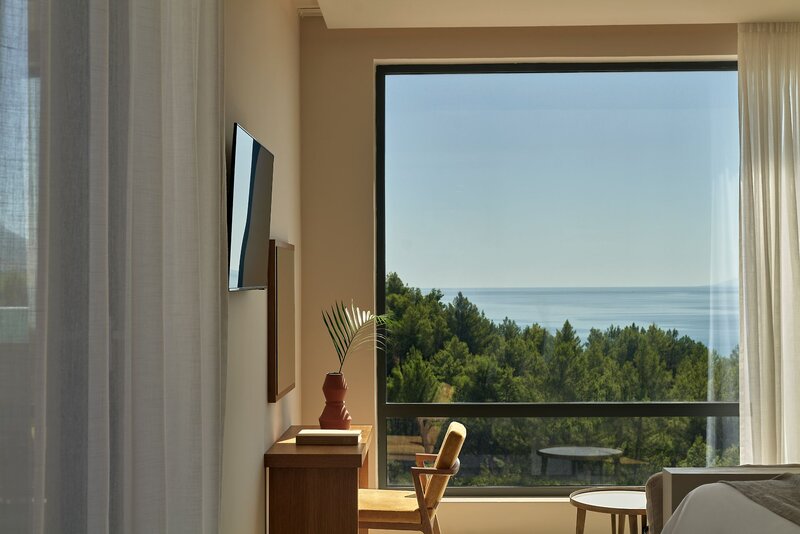 Celestial Hotel Luxury Suites & Spa 30