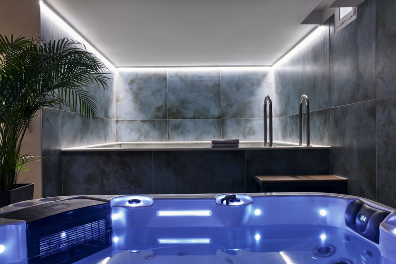 Celestial Hotel Luxury Suites & Spa 41