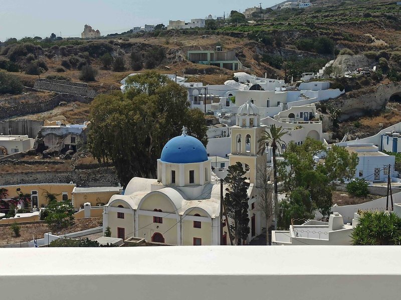 Amphitrite Suites Santorini 1