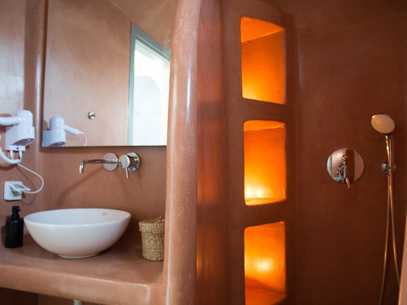 Amphitrite Suites Santorini 45