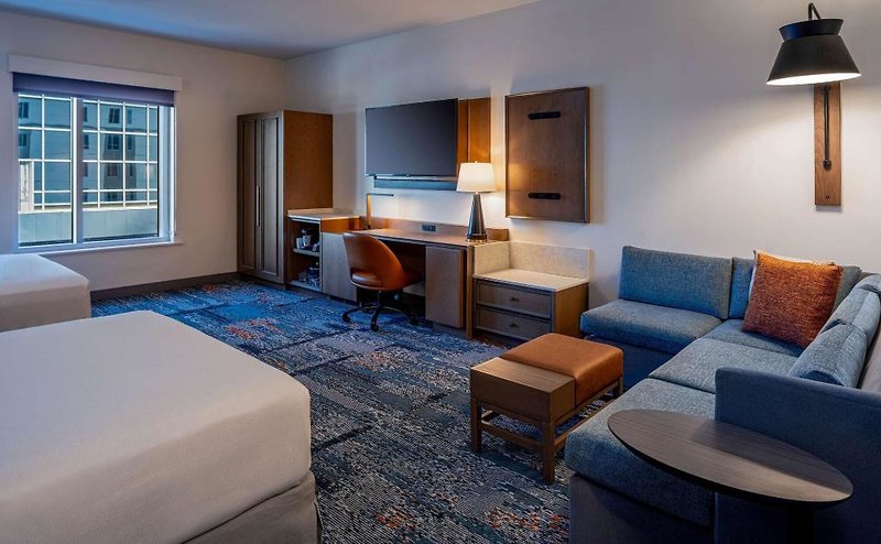 Hyatt Place Tampa Downtown 8