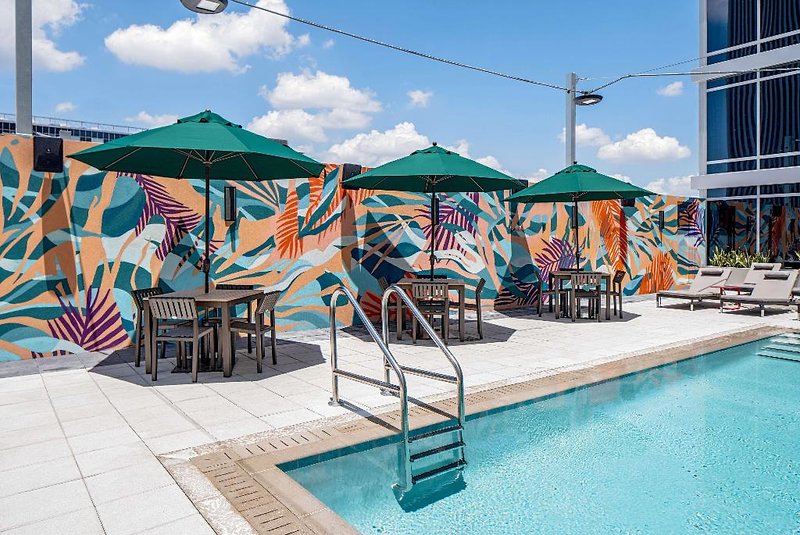 Hyatt Place Tampa Downtown 12