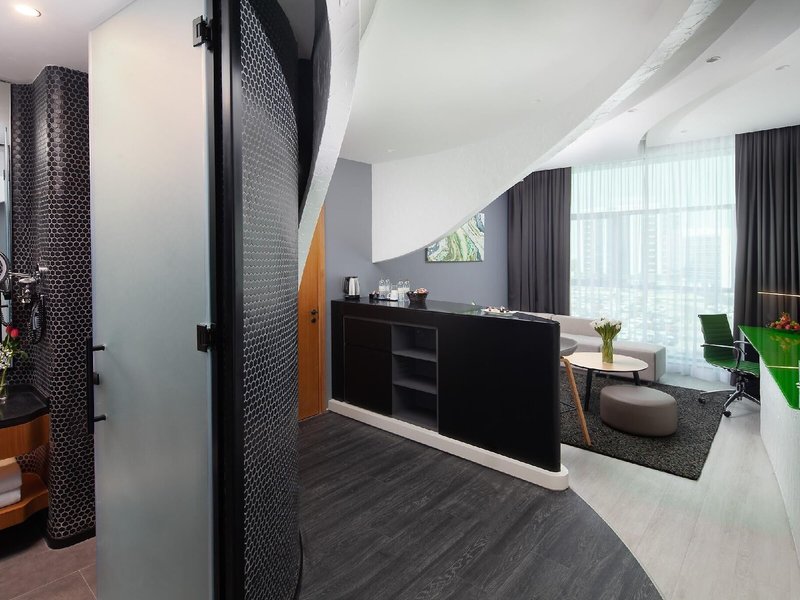 Al Khoory Sky Garden Hotel 5