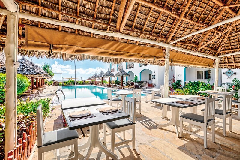 AHG Sun Bay Mlilile Beach Hotel 11