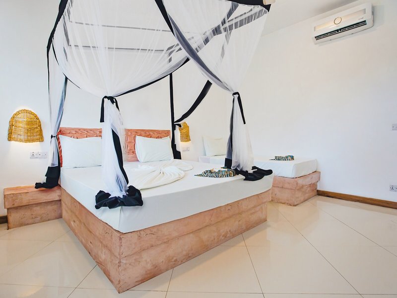 AHG Sun Bay Mlilile Beach Hotel 43