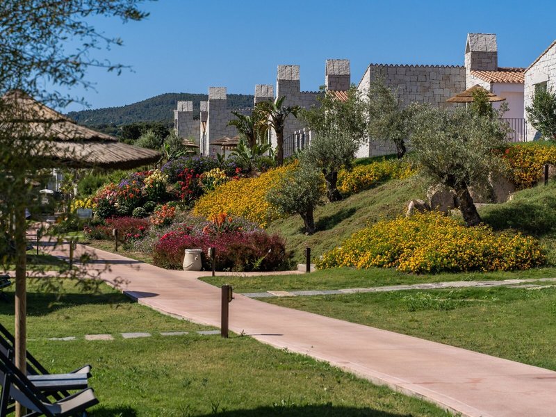 Cala Sinzias Resort 4