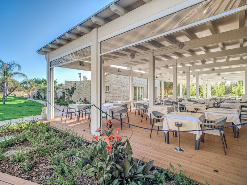 Cala Sinzias Resort 16